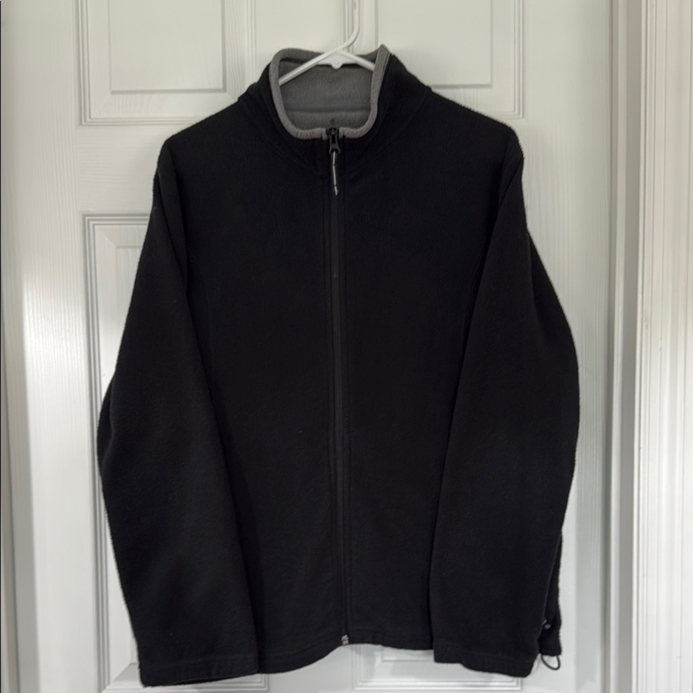 Cabela’s women’s zip front fleece jacket